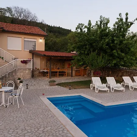 Sabljic Estate Siroki Brijeg