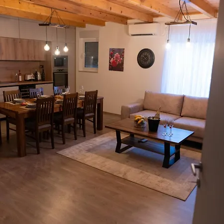 빌라 Sabljic Estate *