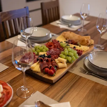 Sabljic Estate Široki Brijeg